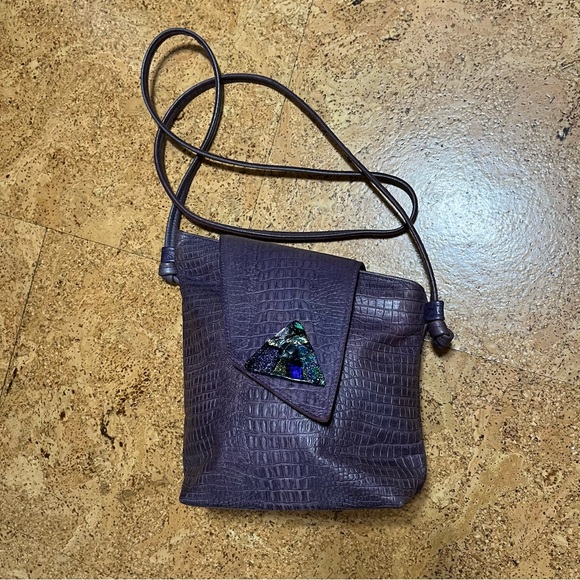 Thomas Leather Purple Dichroic Glass Button Crossbody Purse - Picture 11 of 14
